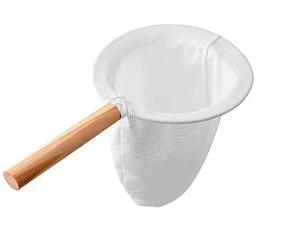 Coador de Pano Pequeno Cabo de Madeira